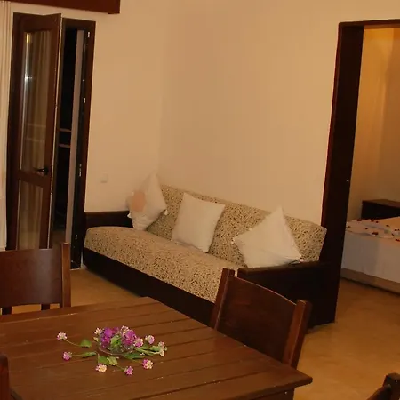 Apart-hotel Bitez Residence